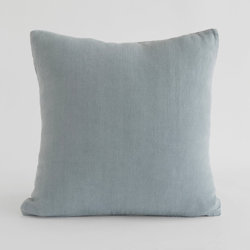 HEAVYWEIGHT LINEN DECO PILLOWS, SKY BLUE